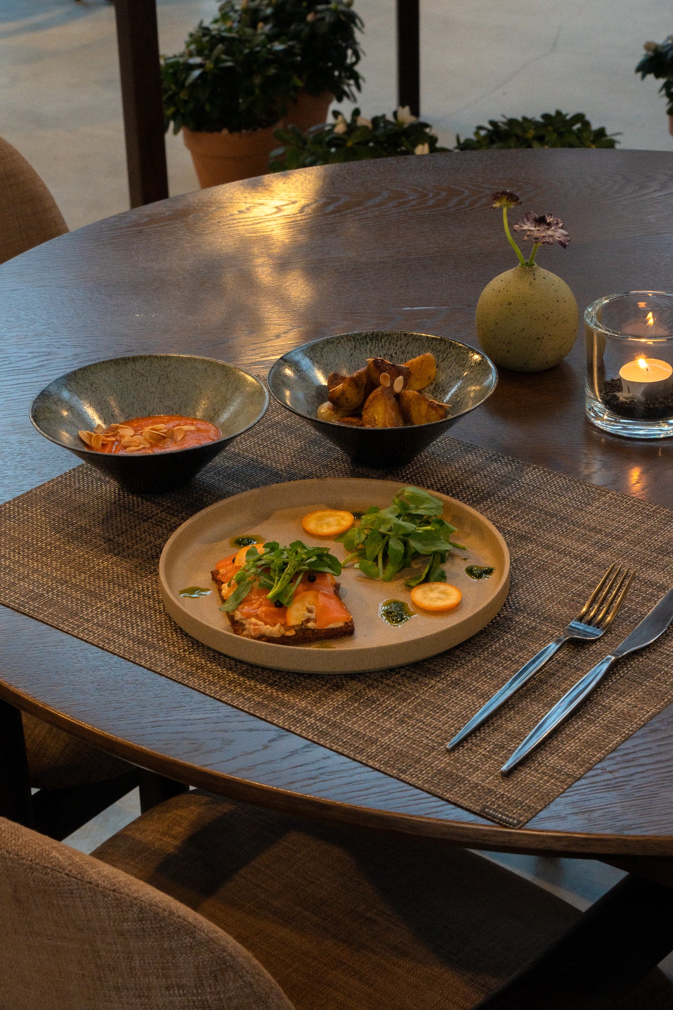 ニコライ バーグマン 箱根 ガーデンズ 事前予約入場チケット