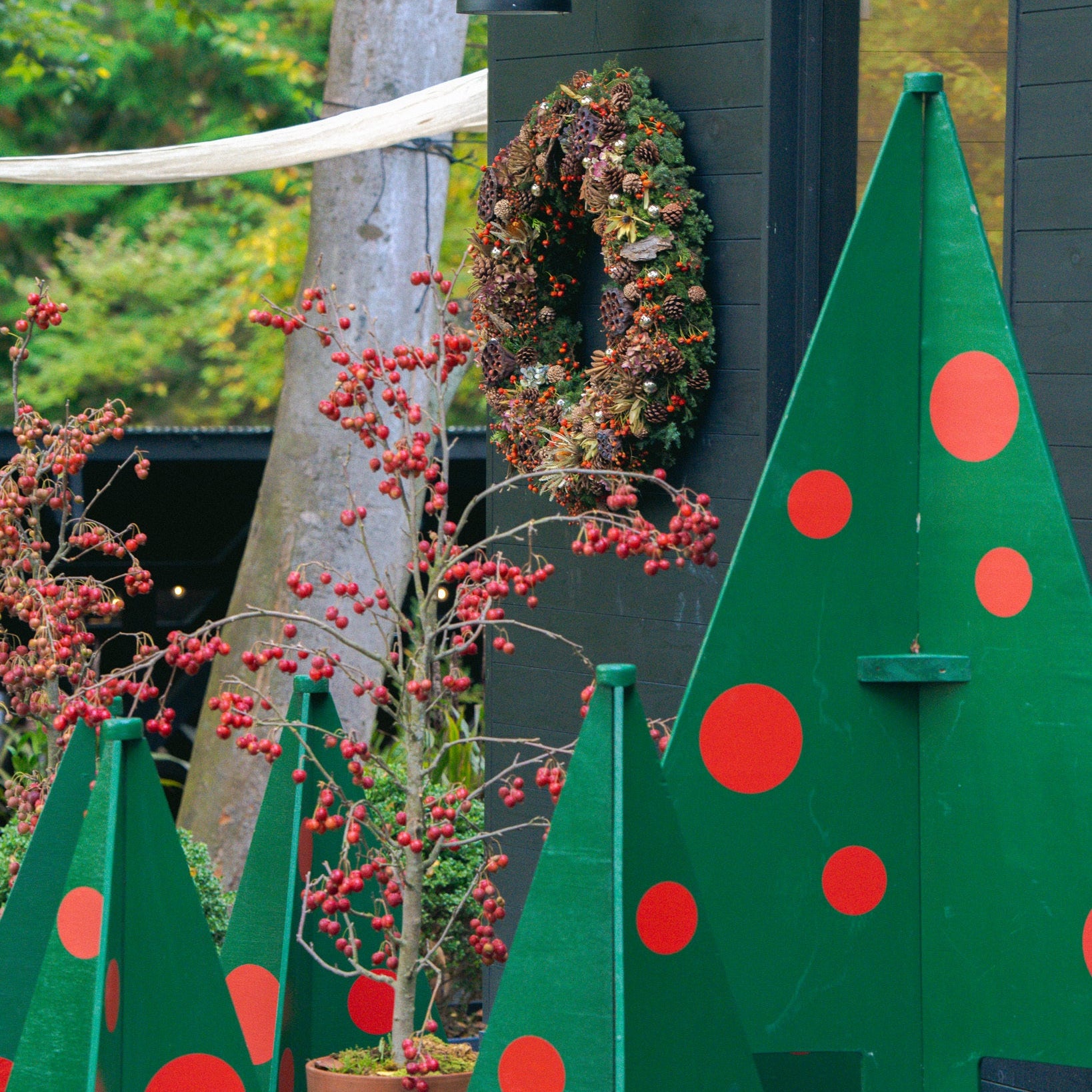 ニコライ バーグマン 箱根 ガーデンズ 事前予約入場チケット